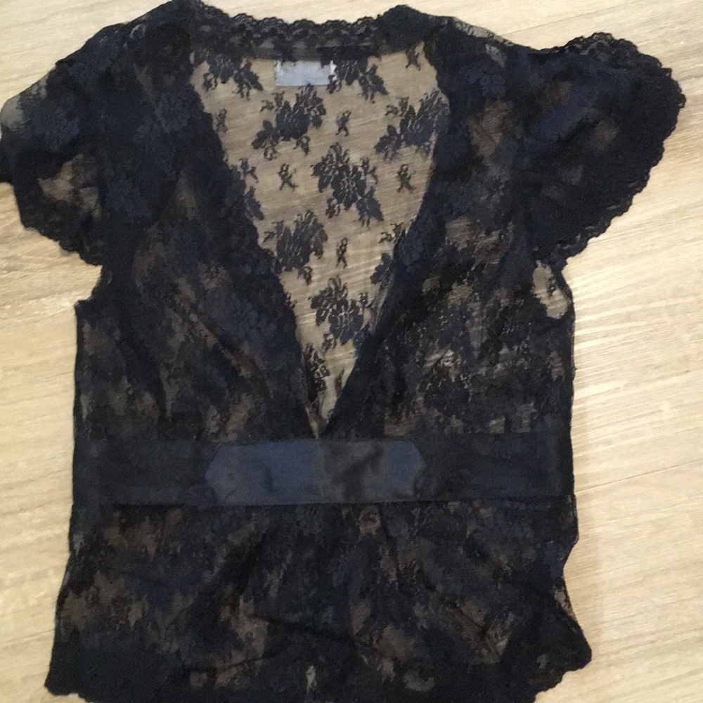 213  Black Lace Vest/ top - Picture 6 of 7